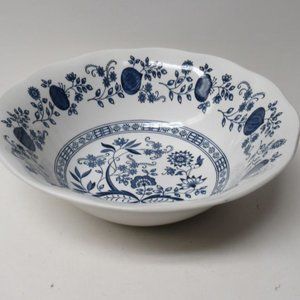 Enoch Wedgwood Tunstall BLUE ONION 8 1/2 Inch Round Serving Bowl